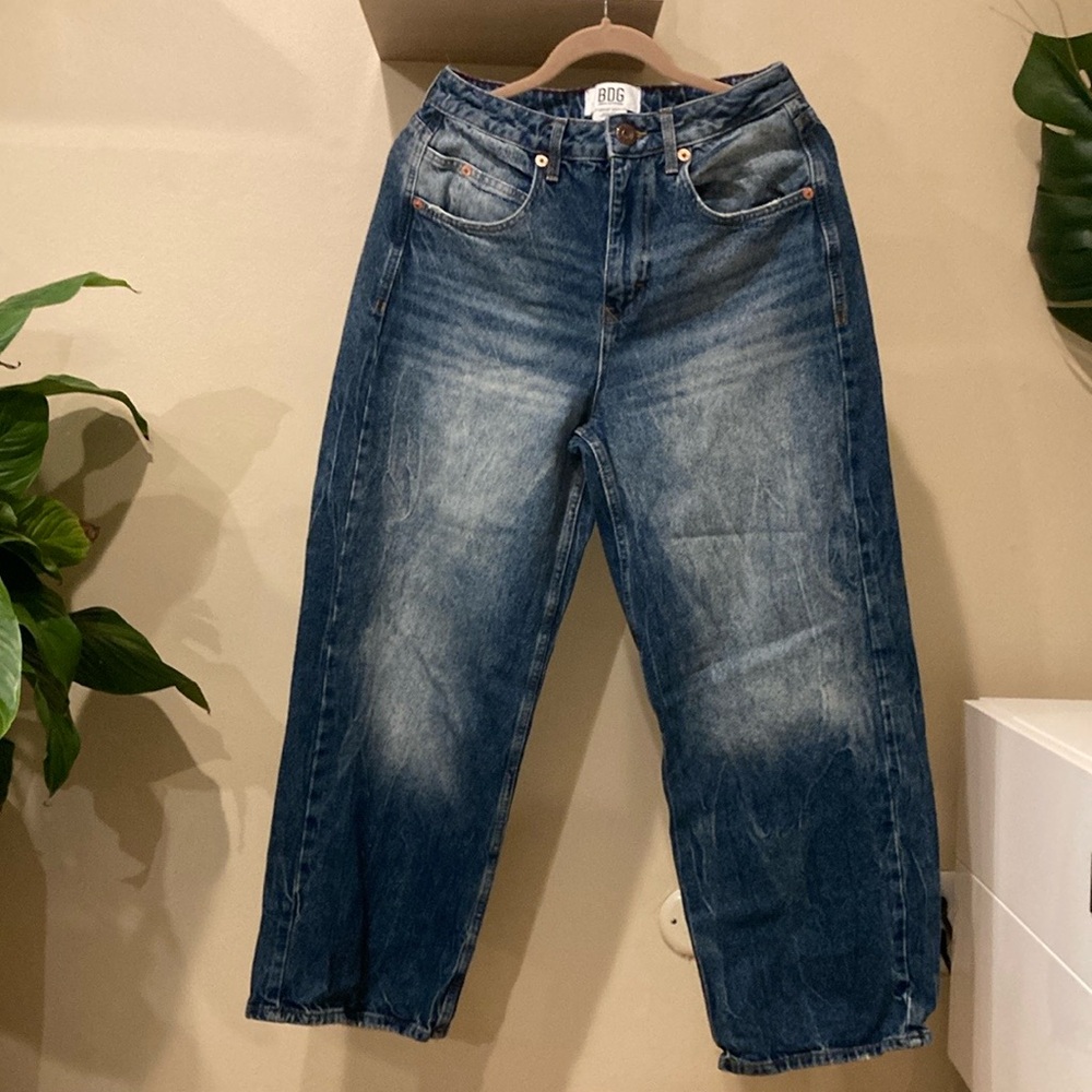 BDG Jaya Baggy Boyfriend Jean 26